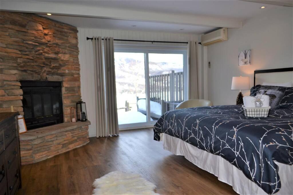 Beautiful Suite With Superb Mountain View. Mont-Tremblant Exteriér fotografie